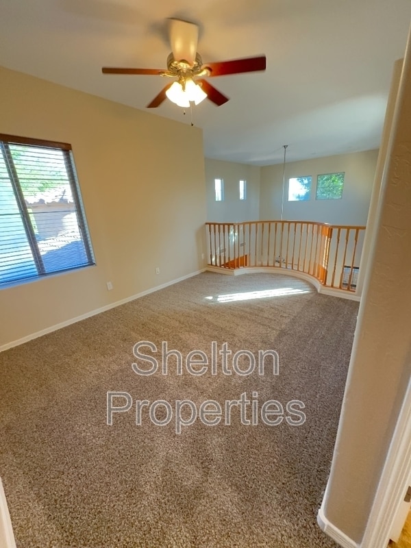 Building Photo - 20877 W Court St