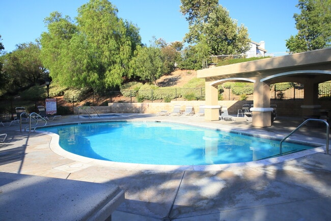 Building Photo - 42084 Orange Blossom Dr