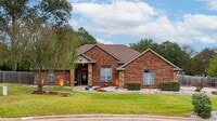 Building Photo - 108 Mossy Creek Dr