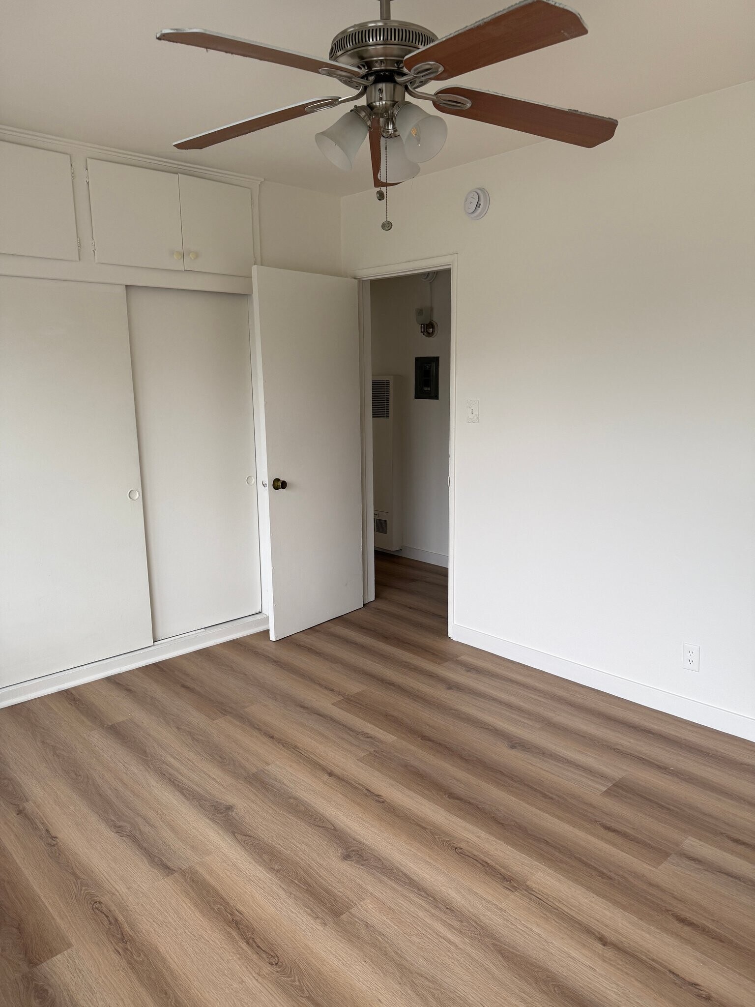 Building Photo - 3646 Vinton Ave