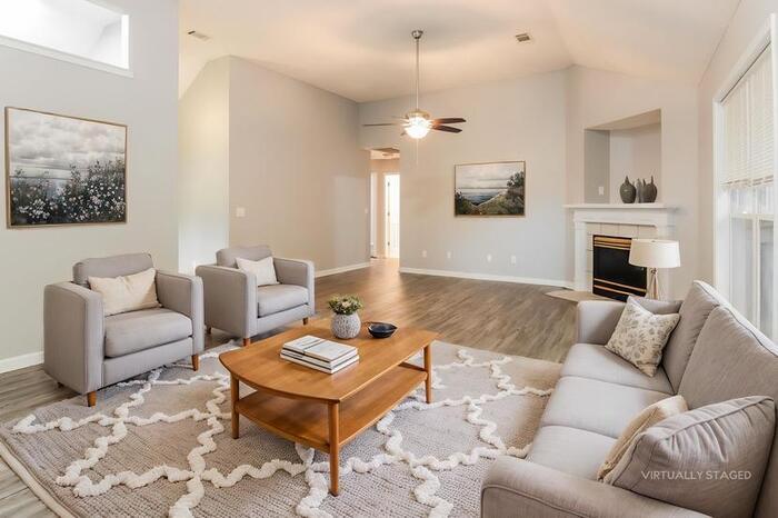 Building Photo - 6409 Deerwood Pl