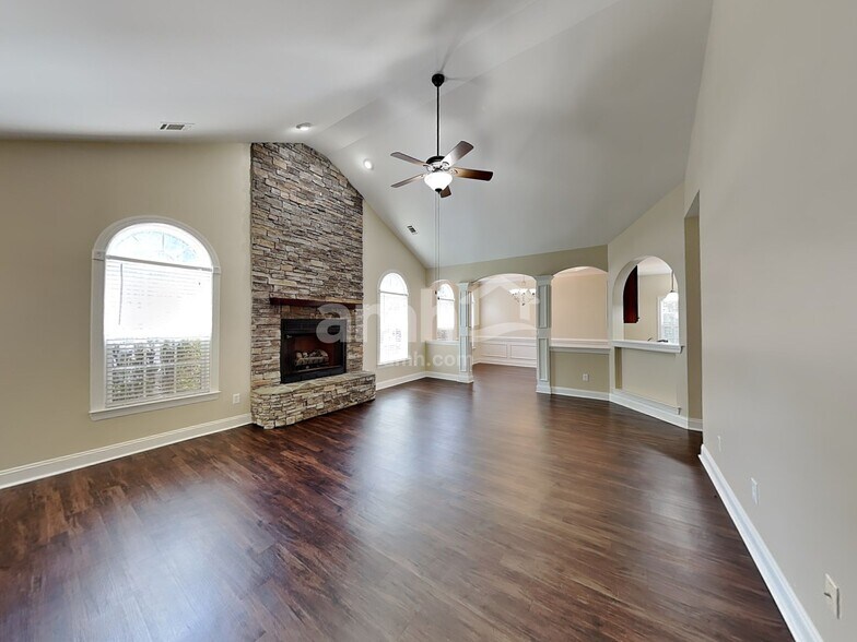 Building Photo - 8068 Andrew Franklin Dr