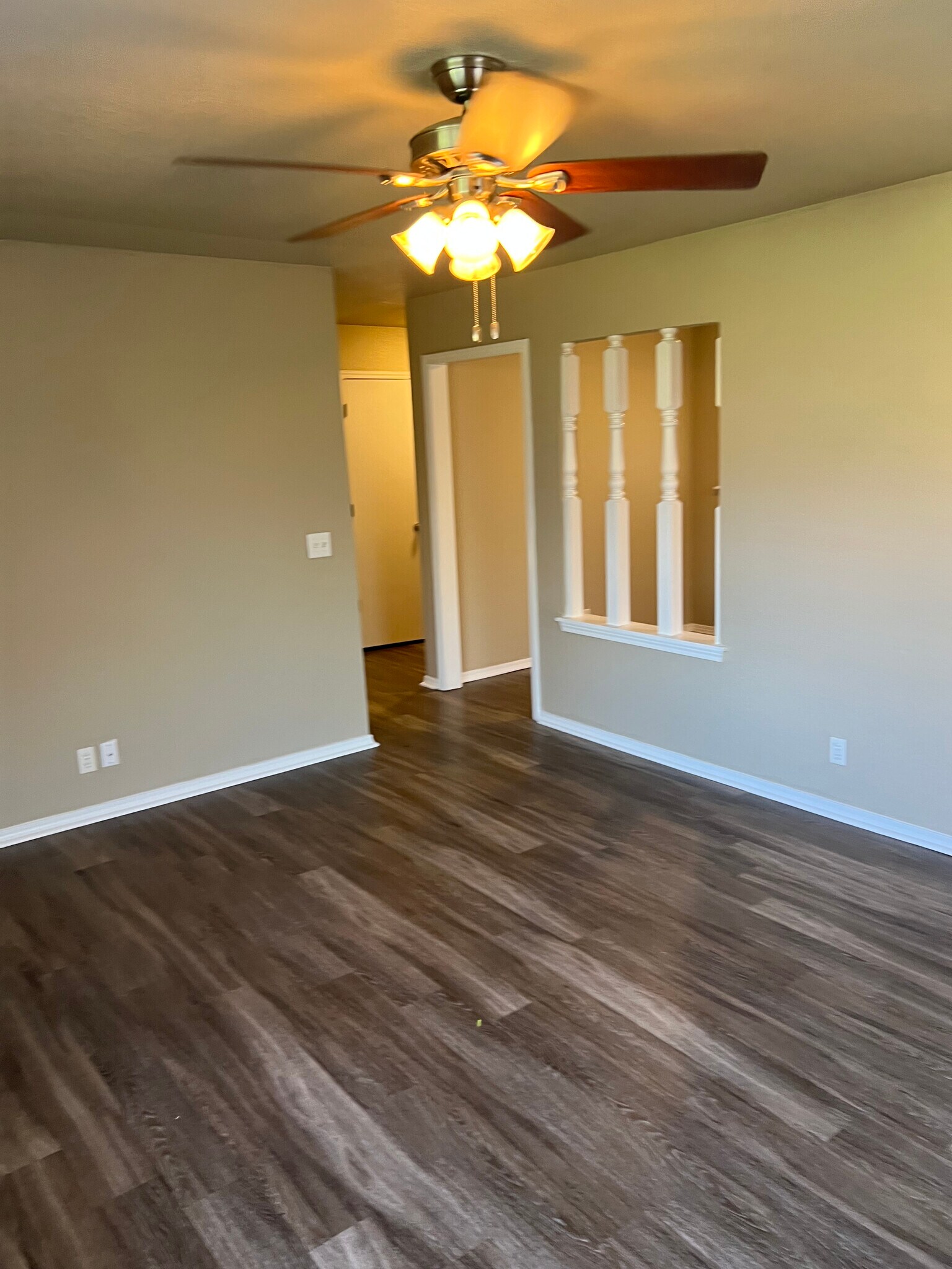Building Photo - 1031 Carlisle Cir
