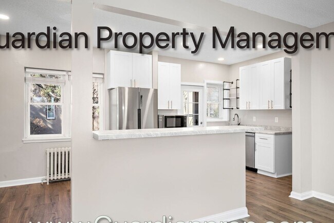 Building Photo - Bde Maka Ska Town Home, Just Renovated , G...