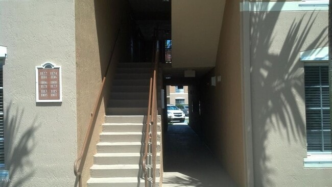 Building Photo - Boynton Beach Condominium