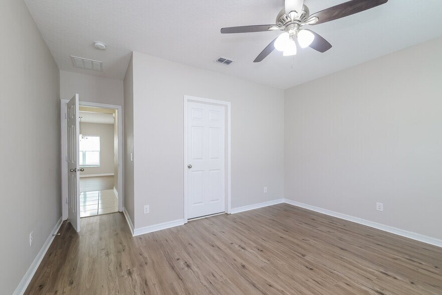 Building Photo - 4602 Caverns Dr