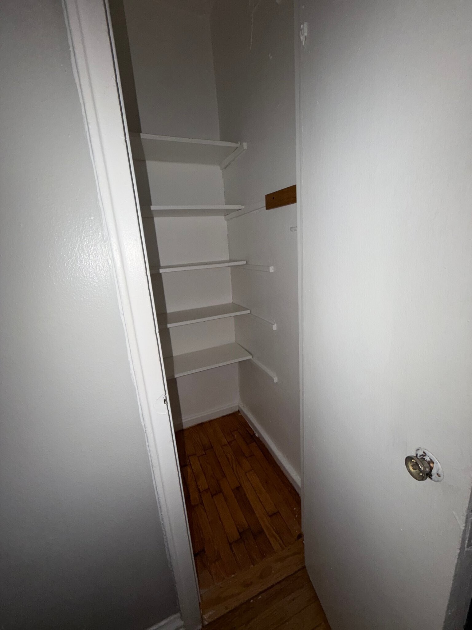 Building Photo - 253 E 181st St