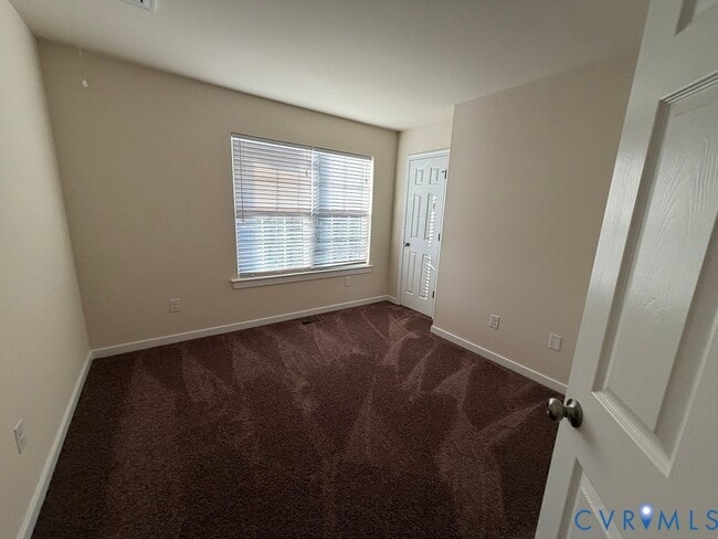 Building Photo - 1310 Rhode Island Ave