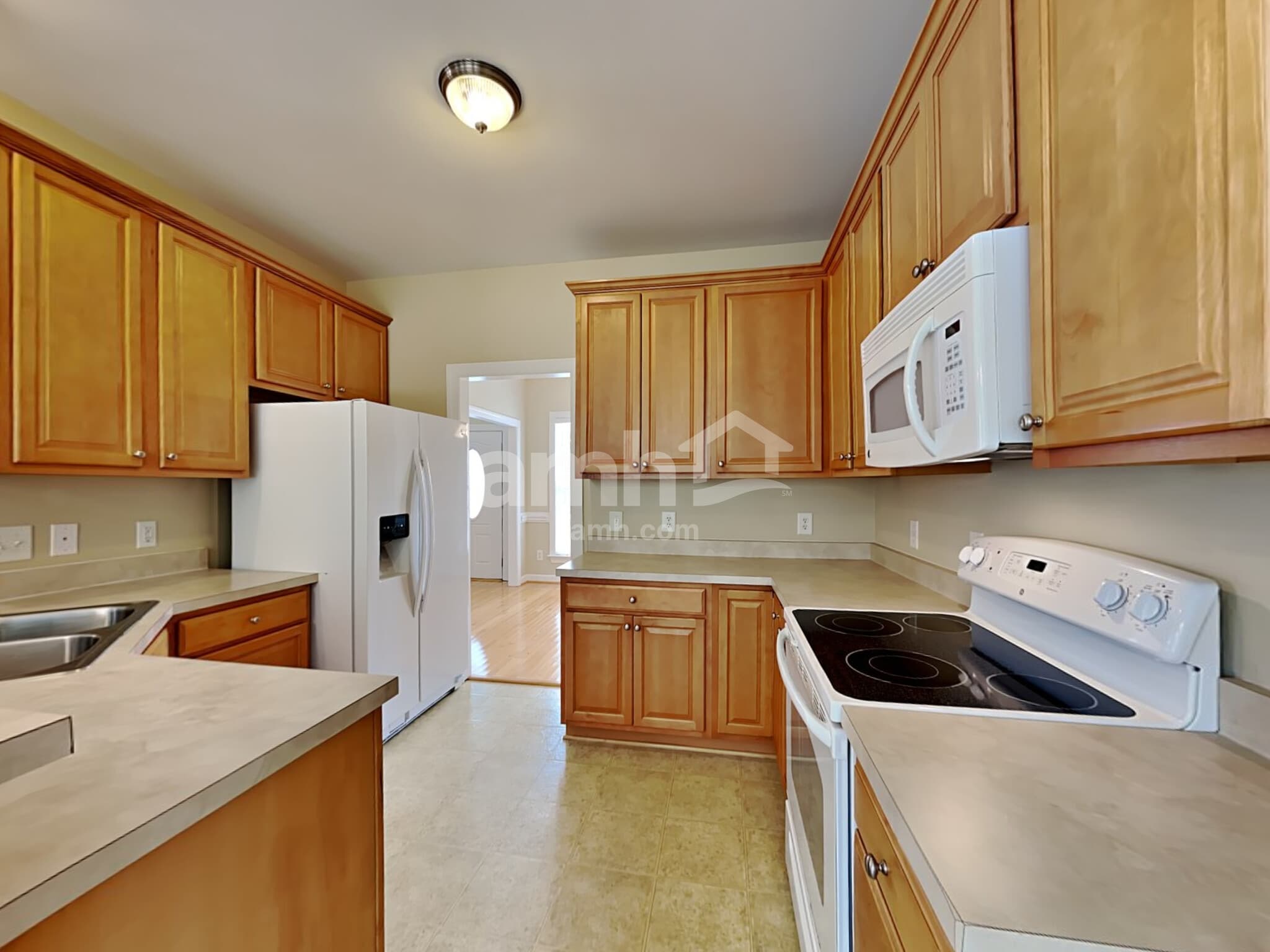 Building Photo - 56 Locket Dr