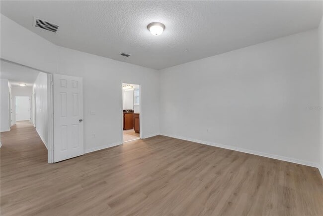 Building Photo - 8320 Bryce Canyon Ave