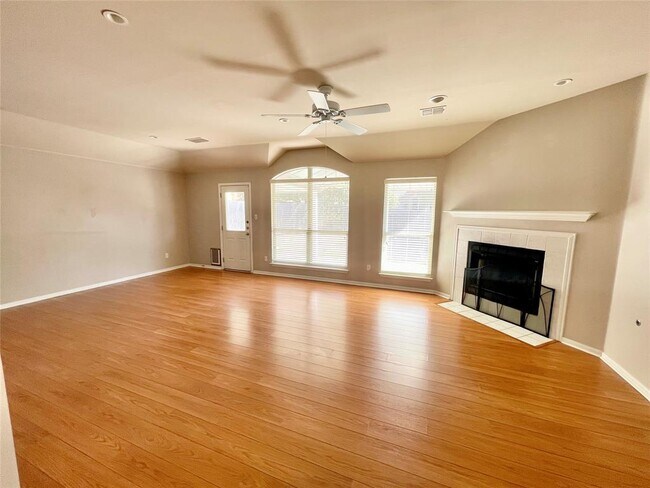 Building Photo - 7008 Auckland Dr