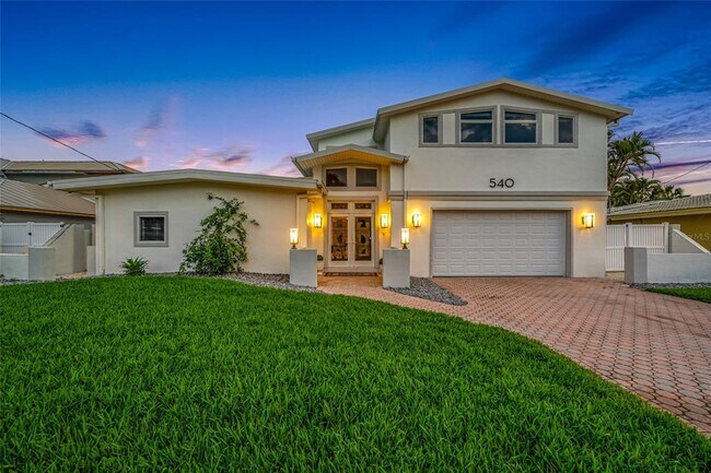 Building Photo - 540 59th Ave