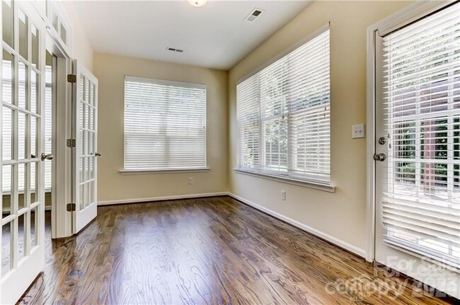 Building Photo - 5067 Timber Falls Dr