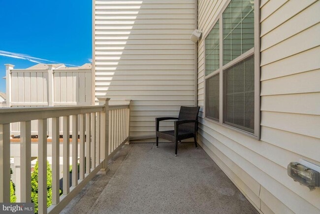 Building Photo - 22595 Willington Square