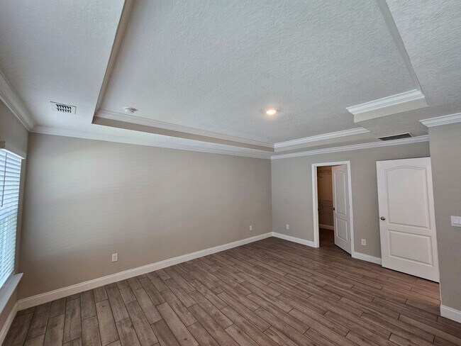 Building Photo - Sawmill Branch 4 Bedroom 2 Bath 3 Car Garage Home