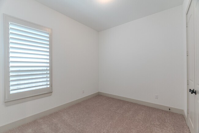 Building Photo - 9322 Galloway Wds Trl