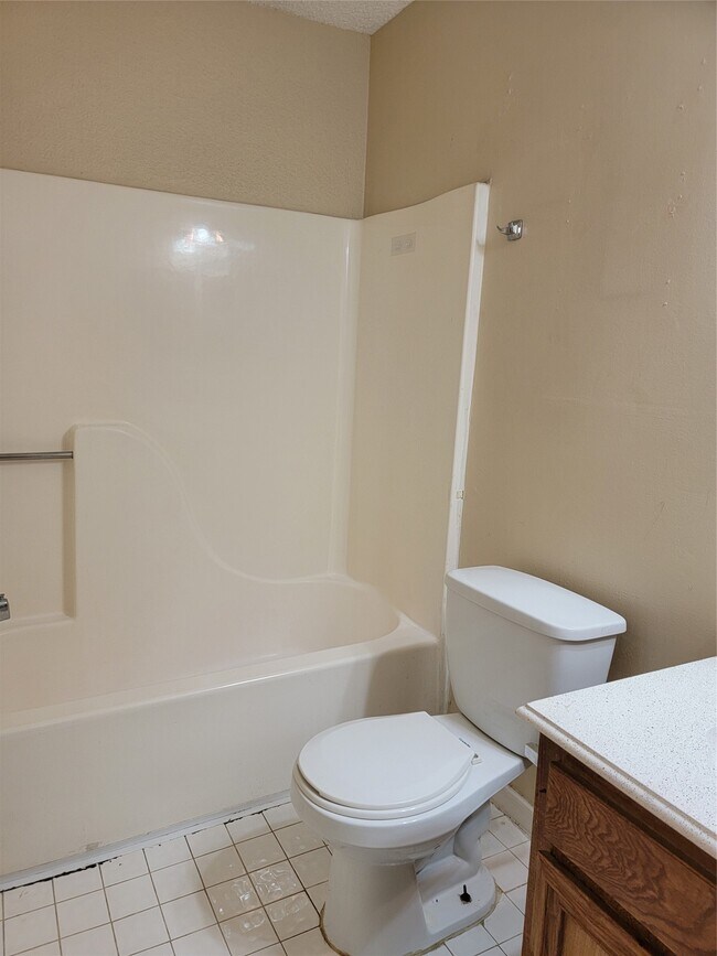 Building Photo - 6707 Loch Bruceray Dr