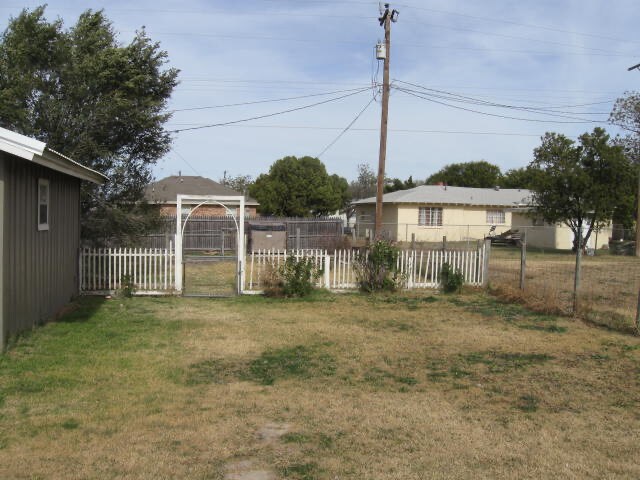 Building Photo - 6318 25th St