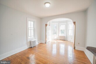 Building Photo - 2316 Spruce St