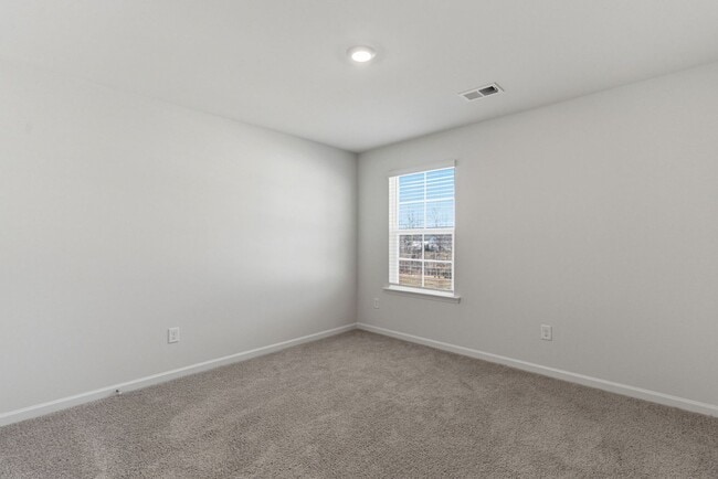 Building Photo - New Construction in Brightwood Farms! End unit!