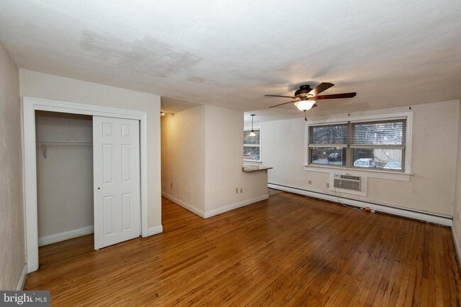 Building Photo - 231 Sharpless St
