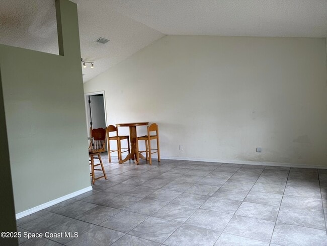 Building Photo - 3506 Egret Dr