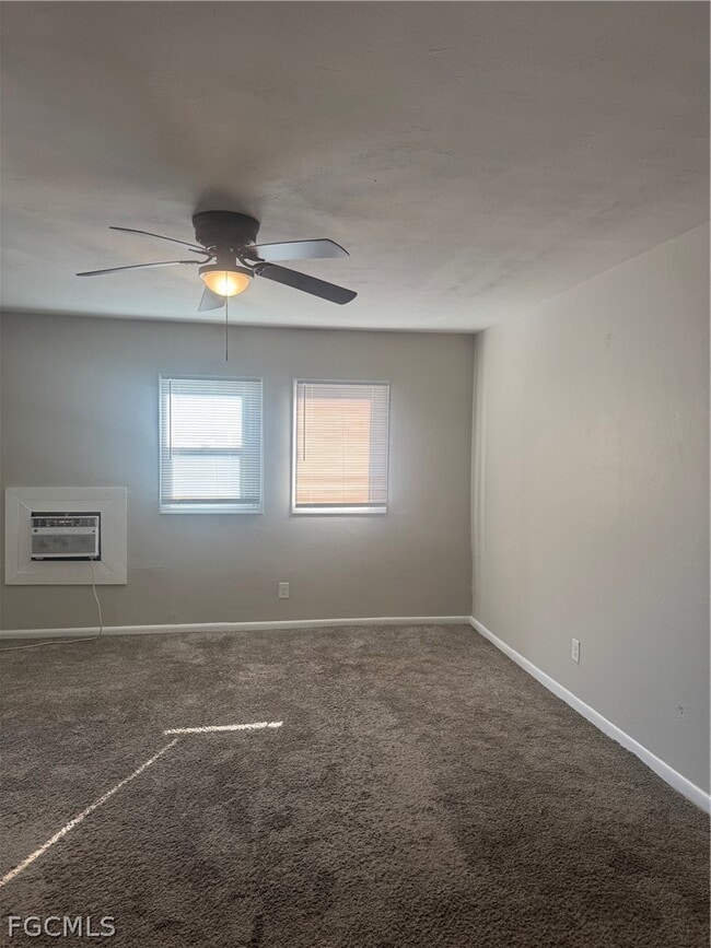 Building Photo - 2304 Grand Ave