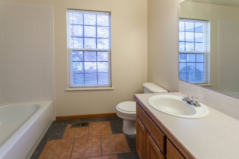 Building Photo - 830 Madera Ct