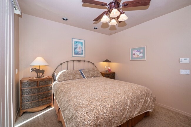 Building Photo - Unfurnished, 1-Year Long-Term Rental