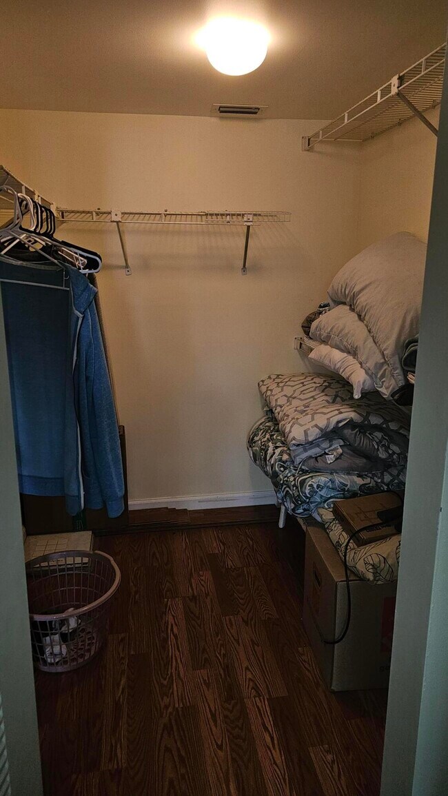 Building Photo - 3138 Via Poinciana