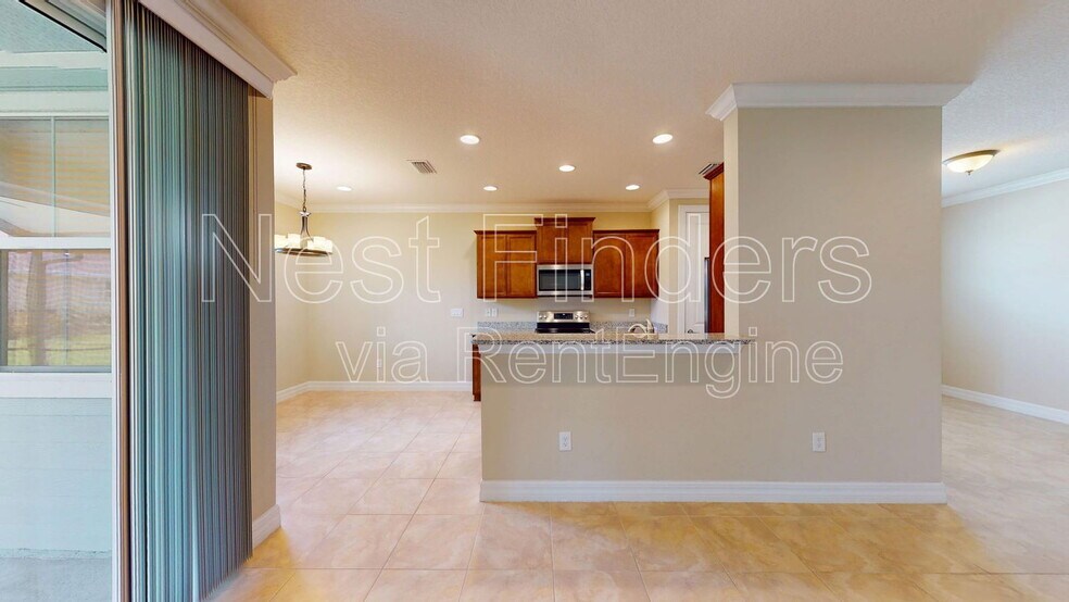 Building Photo - 29 Lakefront Ln