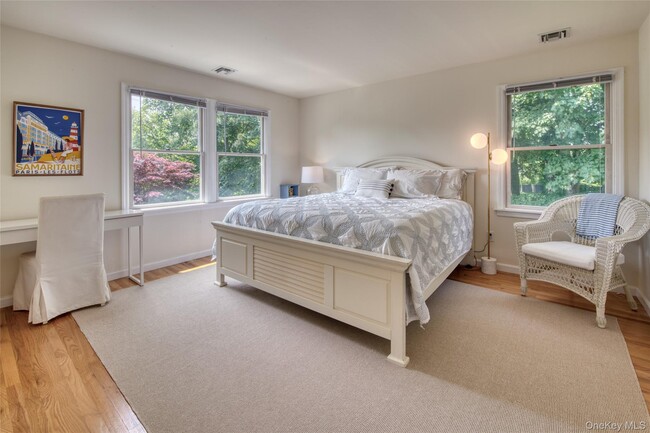 Building Photo - 39595 Main Rd