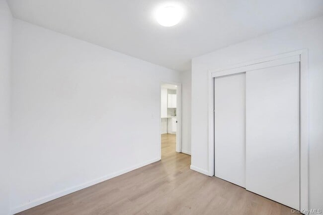 Building Photo - 5494 South Dr