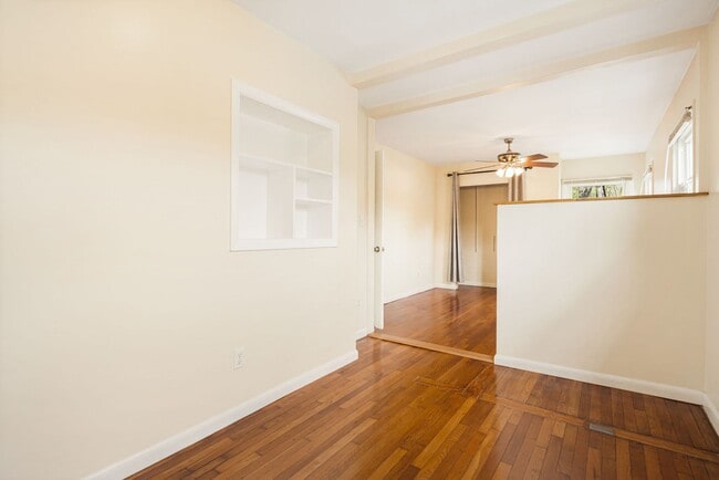Building Photo - Sunny 2-Bedroom Home with Fenced-In Yard a...