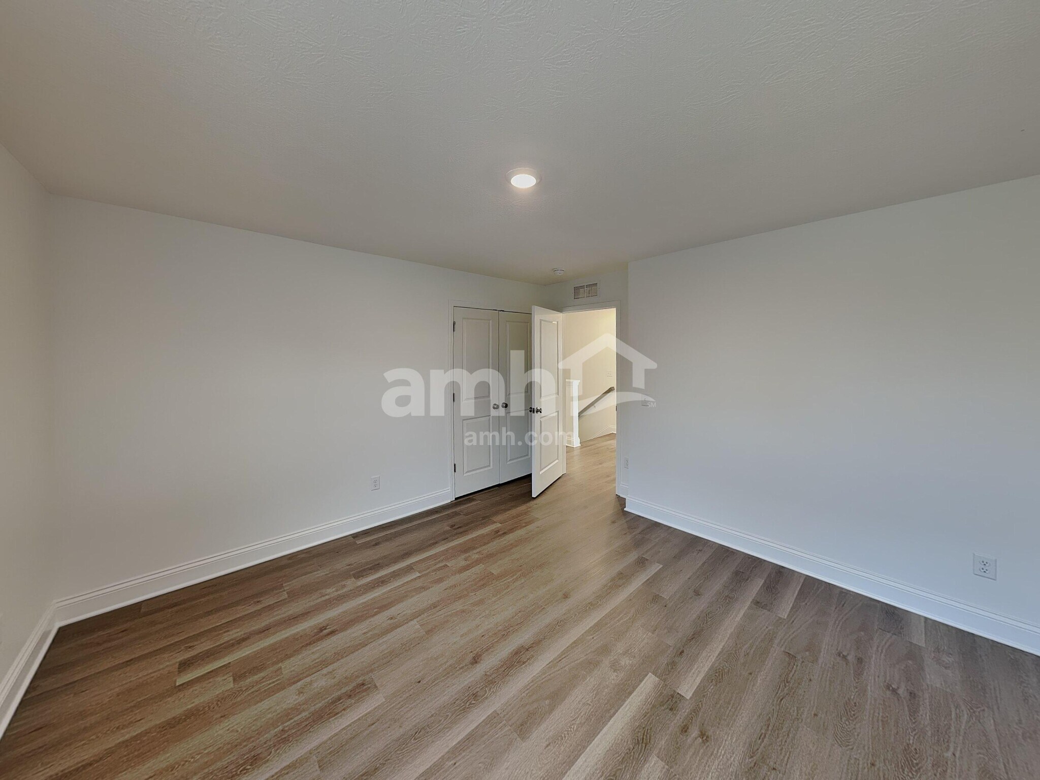 Building Photo - 206 Deanscroft Dr