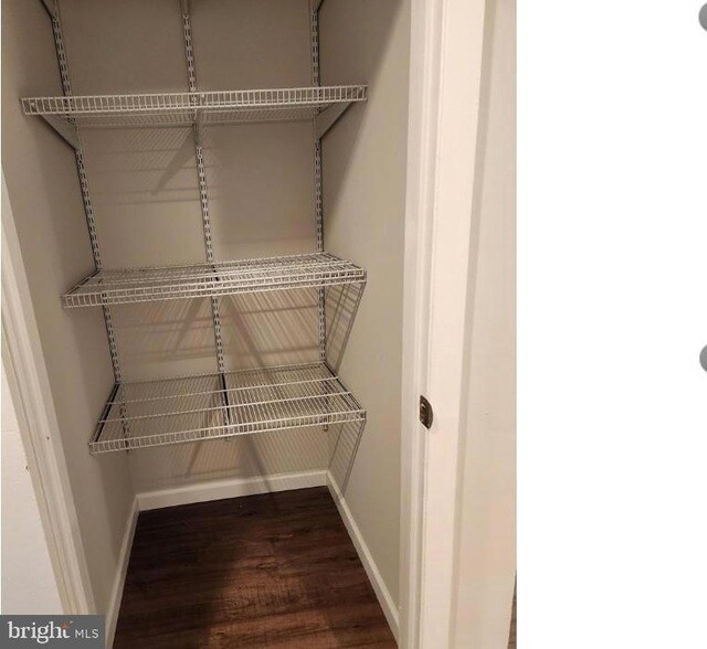 Building Photo - 2115 Woodhollow Dr