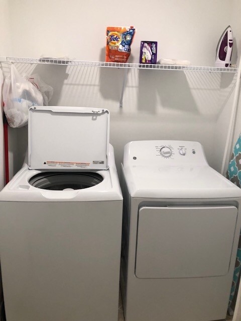 In-Unit Laundry - 43050 Greenway Blvd