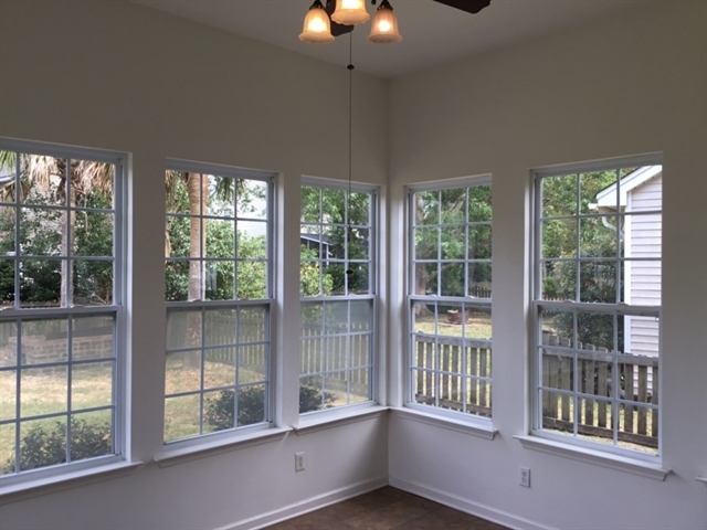 Building Photo - 328 Rice Bay Dr
