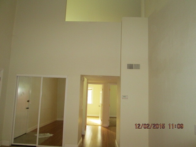 Building Photo - 373 Eldridge Ave