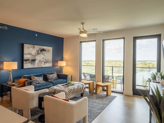 Building Photo - 1701 Simond Ave Ave