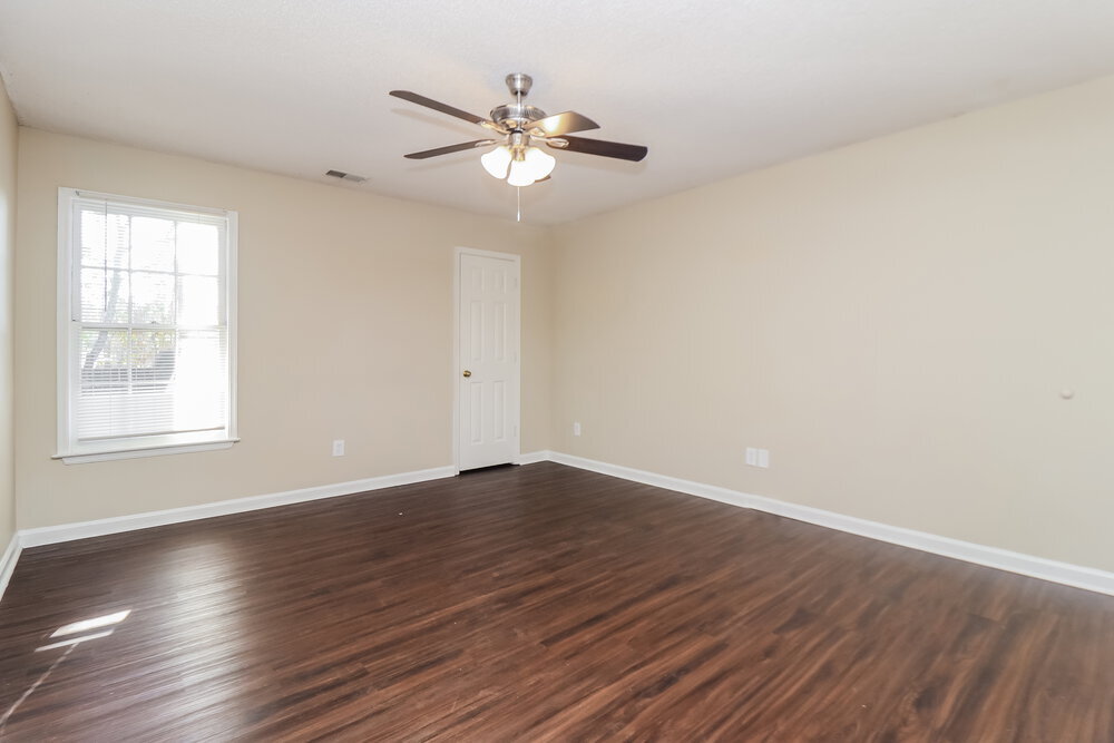 Building Photo - 796 Indian Lake Dr