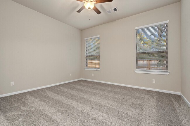 Building Photo - 131 Lukewood Cir