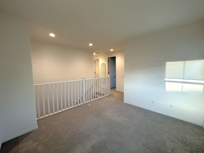 Building Photo - PADDOCK AVE CHINO 91708 (4 BED / 3 BATH)