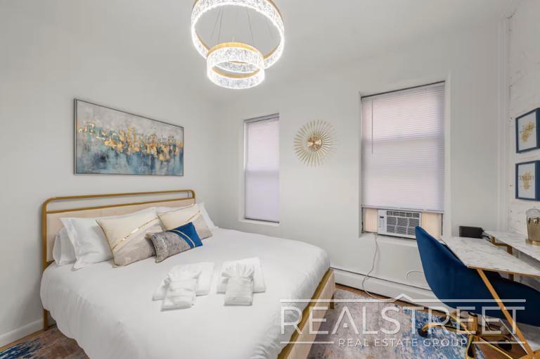 Building Photo - Modern 2BR/1BA in Prime Lower Manhattan | Fast Access to Midtown & Google HQ
