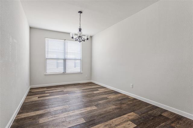 Building Photo - 1111 Burlingame Dr