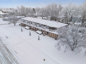 Building Photo - 1017 9th St