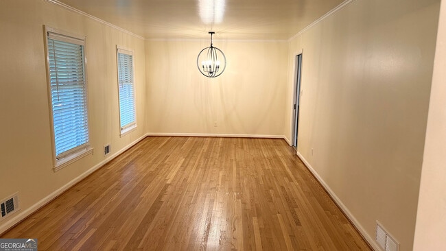 Building Photo - 3619 Calmer Cir