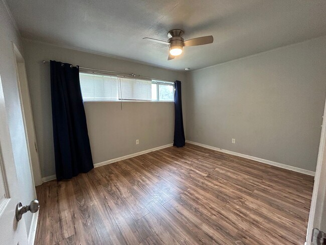Building Photo - Beautiful 3 Bedroom home in Anderson Island