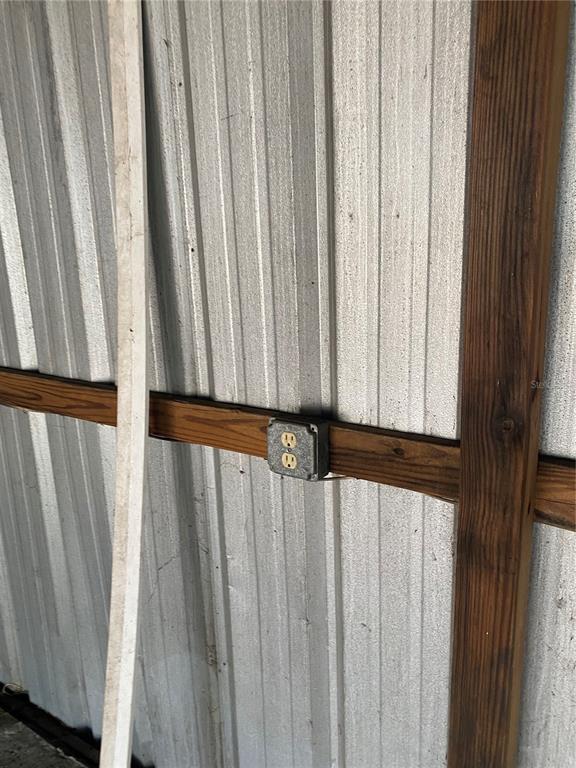 Building Photo - 2302 Cochran St