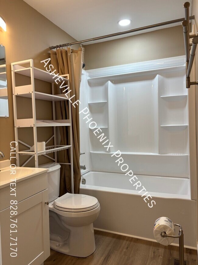 Building Photo - 4083 New Leicester Hwy